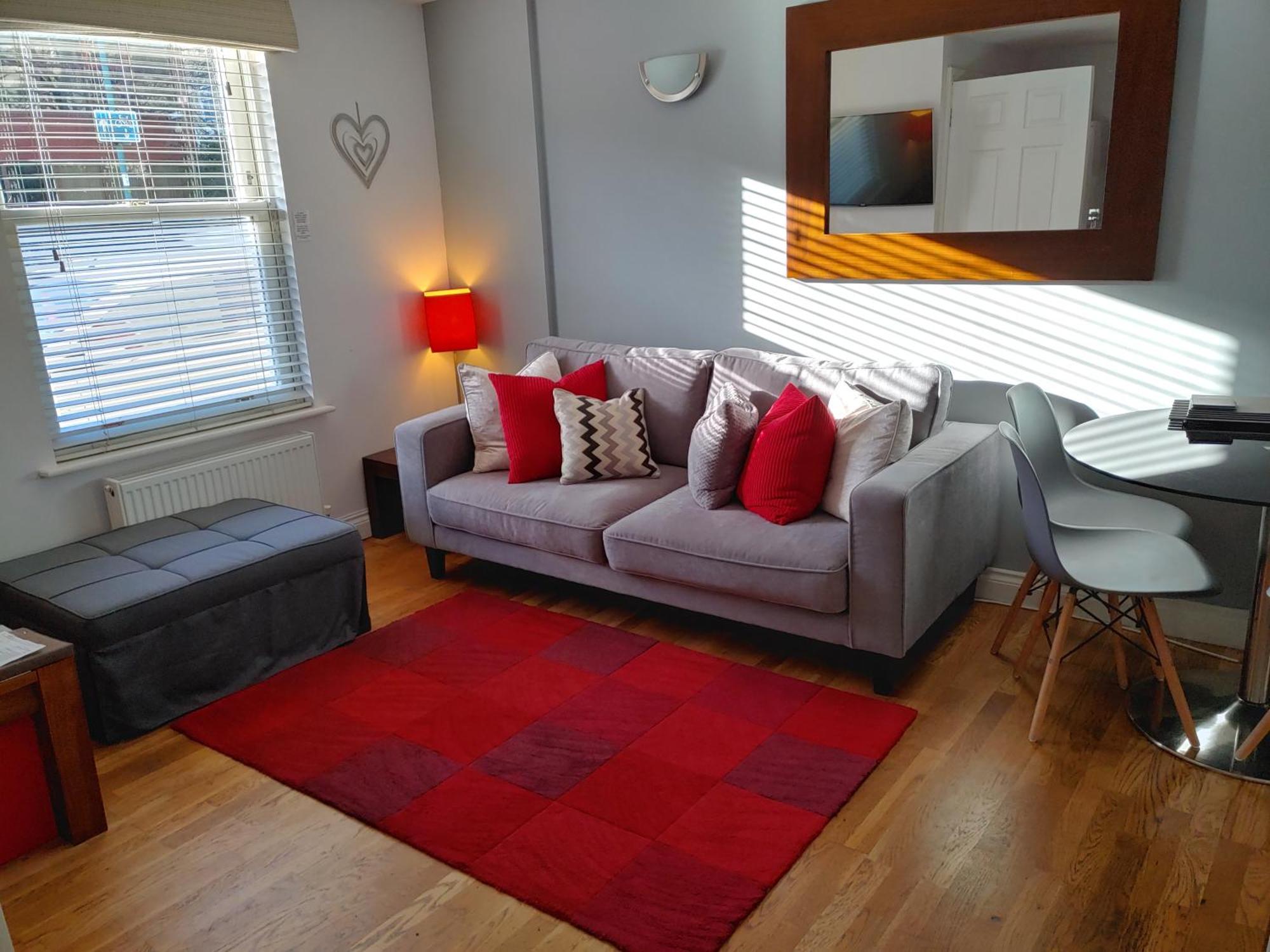 The Bath House Apartments - Free 1St Breakfast - Free Parking 외부 사진